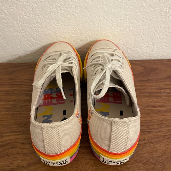 CONVERSE RAINBOW PLATFORM SHOES LOW RISE SIZE 6 WOMENS LIMITED EDITION 1908 - Picture 5 of 8